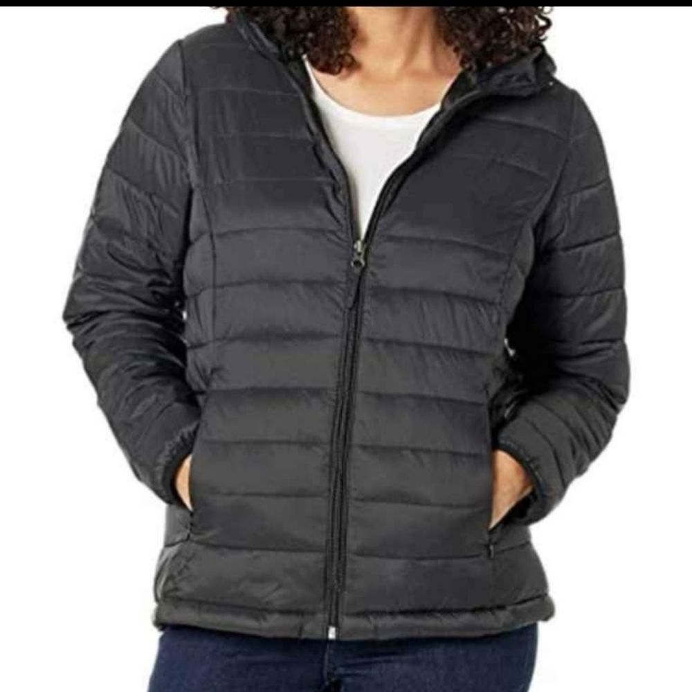 Amazon Essentials Women's Charcoal Puffer Jacket